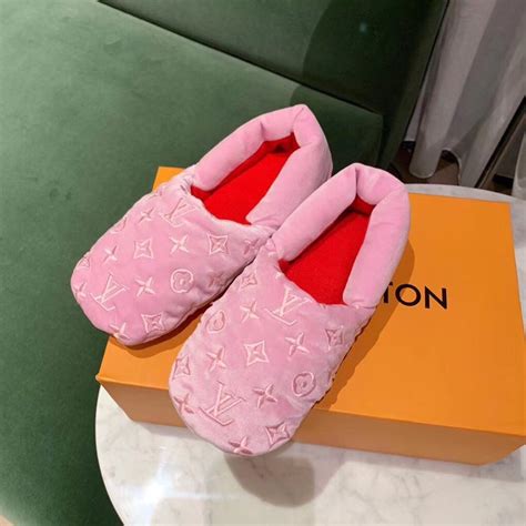 pink louis vuitton slippers